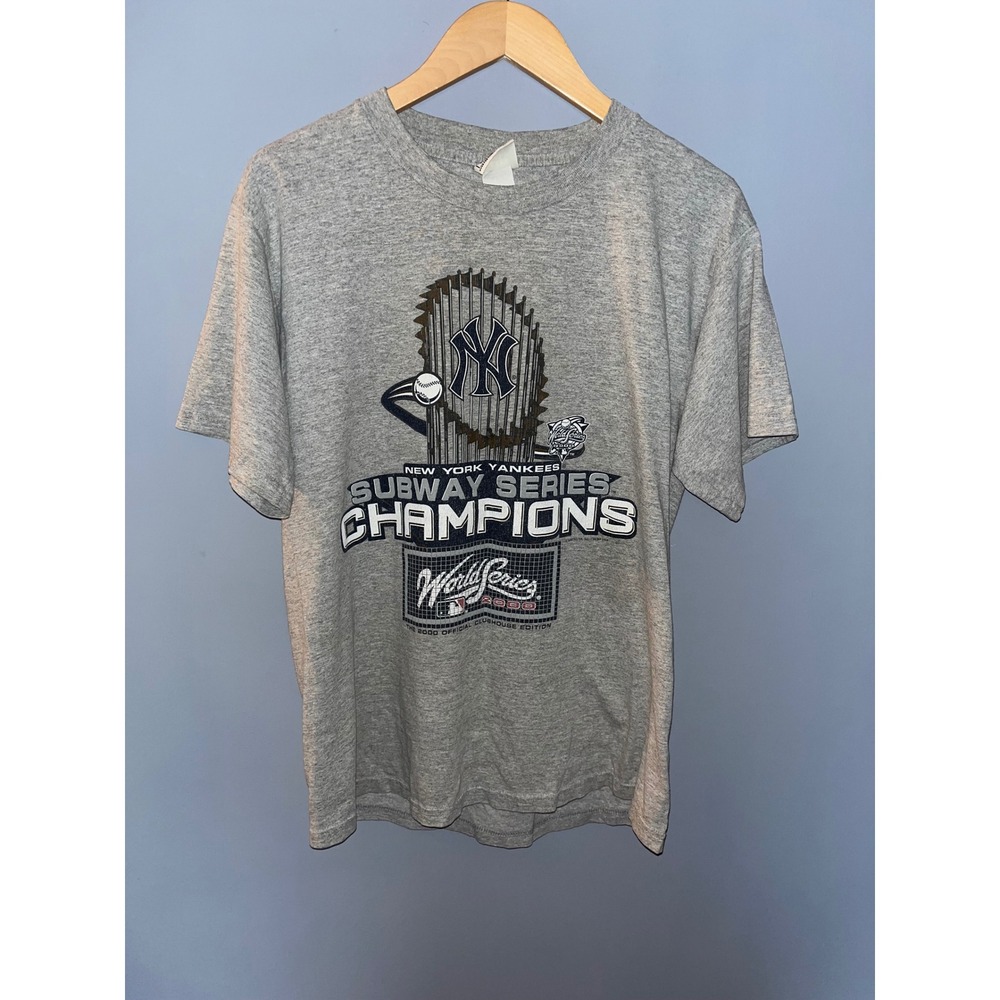 Vintage Lee Sport New Yorkā Yankees Subway Series Champions T-Shirt